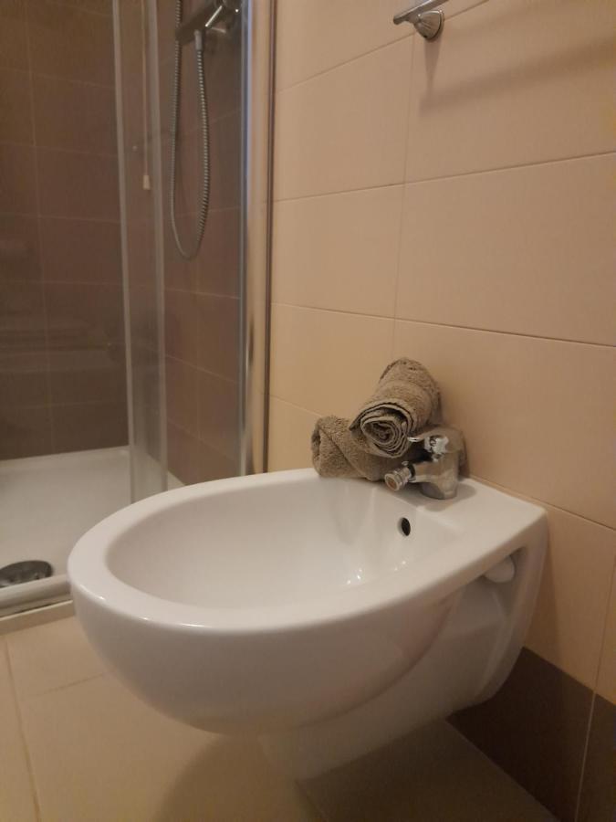 Domus Flavia Apartment Mantova Luaran gambar