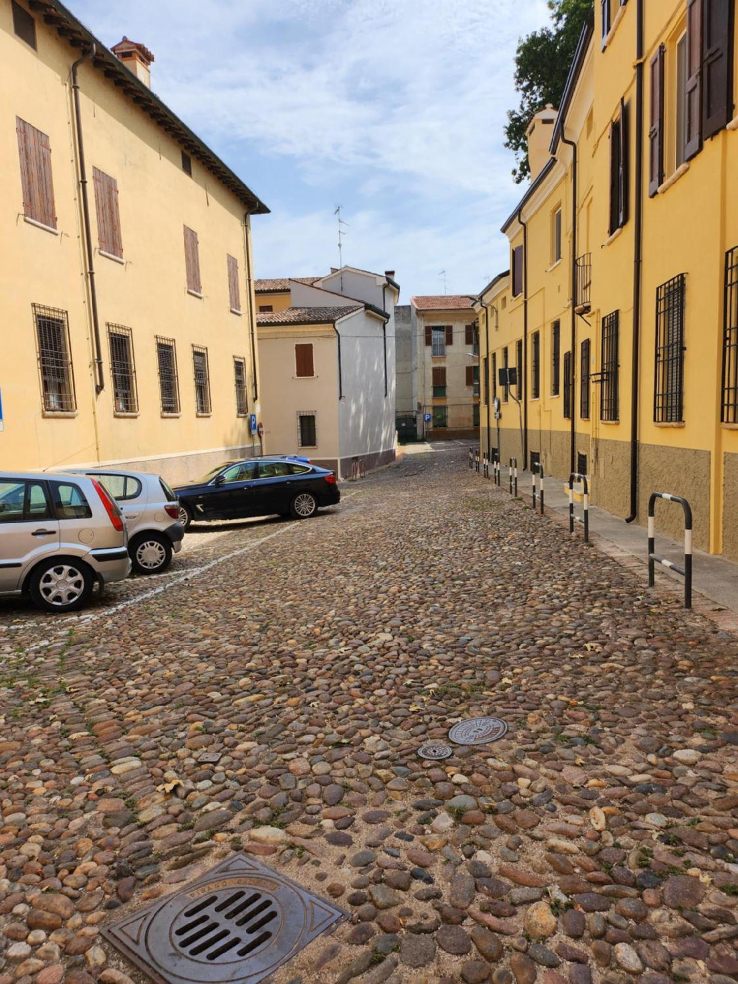 Domus Flavia Apartment Mantova Luaran gambar